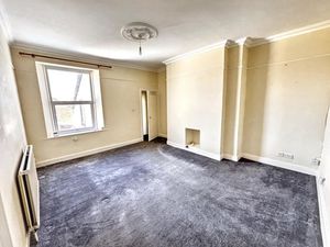 Living Room- click for photo gallery